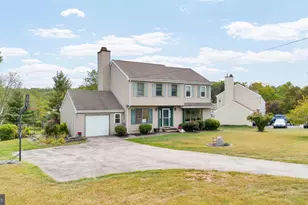 2146 Gilbertsville Rd, Pottstown, PA 19464 - Photo 4