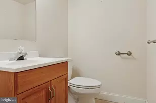 742 N Hanover St, Pottstown, PA 19464 - Photo 20