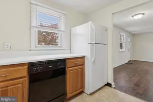 742 N Hanover St, Pottstown, PA 19464 - Photo 8