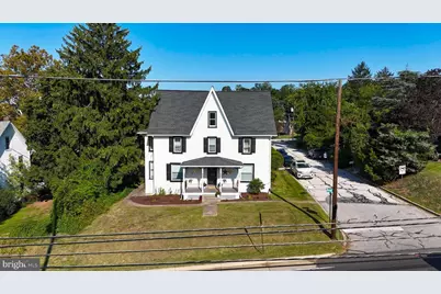 523 Bridge Street, Mont Clare, PA 19453 - Photo 8