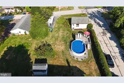 523 Bridge Street, Mont Clare, PA 19453 - Photo 14