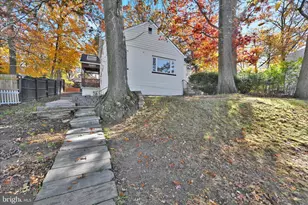 1135 Grovania Ave, Abington, PA 19001 - Photo 4