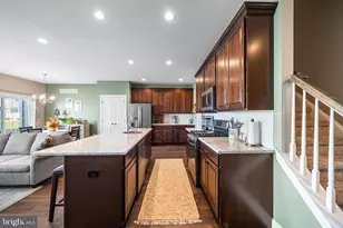 317 Ridgewood Dr, Royersford, PA 19468 - Photo 8