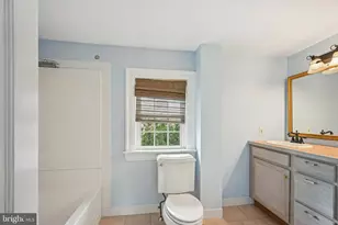 20 W Waverly Rd, Glenside, PA 19038 - Photo 22