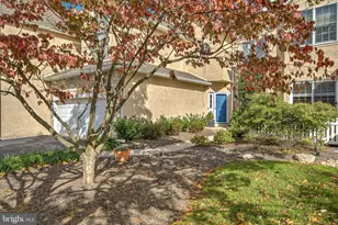 145 Sawgrass Dr, Blue Bell, PA 19422 - Photo 4