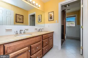 981 Horsham Rd, North Wales, PA 19454 - Photo 38