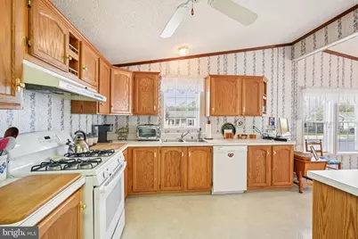 1099 Jfk Drive, North Wales, PA 19454 - Photo 22