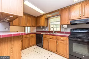 2419 Sanatoga Rd, Pottstown, PA 19464 - Photo 20