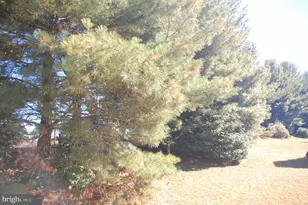 447 Manor House Ln, Souderton, PA 18964 - Photo 34