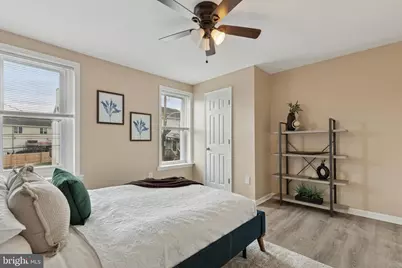 29 W 2nd Street, Bridgeport, PA 19405 - Photo 16