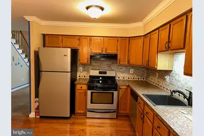 104 Carol Court, Lansdale, PA 19446 - Photo 2