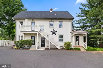 184 W Main Street #BUILDING 100, Trappe, PA 19426 - Photo 2