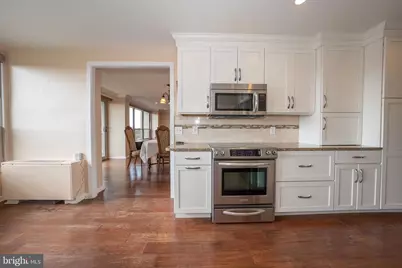 1001 City Avenue #EC1106, Wynnewood, PA 19096 - Photo 12