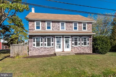 1100 Cressman Rd, Schwenksville, PA 19473 - Photo 2