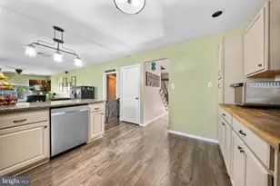 1825 Flintlock Cir, Lansdale, PA 19446 - Photo 6