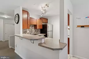 1106 Meadowview Ln, Mont Clare, PA 19453 - Photo 10