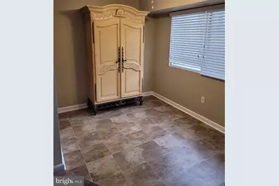 1605 Meadowview Lane #1605, Mont Clare, PA 19453 - Photo 8