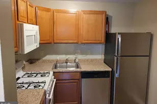 1605 Meadowview Ln, Mont Clare, PA 19453 - Photo 2