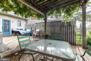 725 Noble St, Norristown, PA 19401 - Photo 34