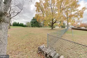 470 Fruit Farm Rd, Royersford, PA 19468 - Photo 24