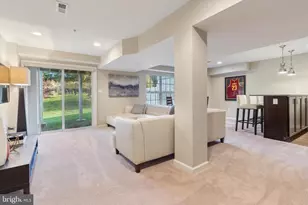 2045 Pleasant Valley Dr, Lansdale, PA 19446 - Photo 26