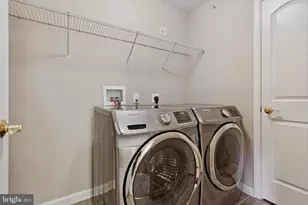 2045 Pleasant Valley Dr, Lansdale, PA 19446 - Photo 22