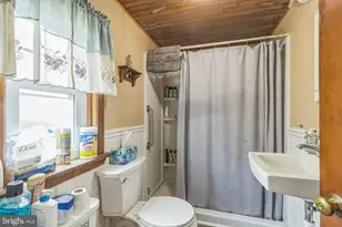 1466 Schwenksville Rd, Schwenksville, PA 19473 - Photo 14