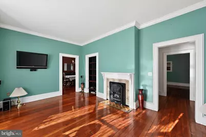 253 E 10th Avenue, Conshohocken, PA 19428 - Photo 12