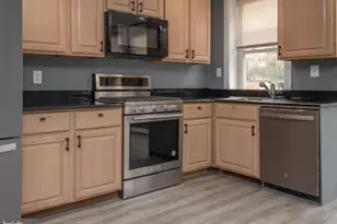 8 Cricket Ave, Ardmore, PA 19003 - Photo 4