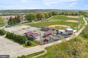 33 Anderson Dr, Bridgeport, PA 19405 - Photo 34