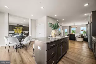 33 Anderson Dr, Bridgeport, PA 19405 - Photo 10