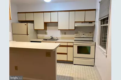 42 Conshohocken State Road #8-D, Bala Cynwyd, PA 19004 - Photo 4