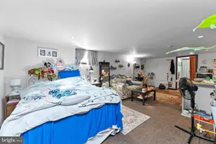 401 W Logan St, Norristown, PA 19401 - Photo 24