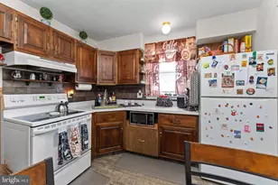 401 W Logan St, Norristown, PA 19401 - Photo 6