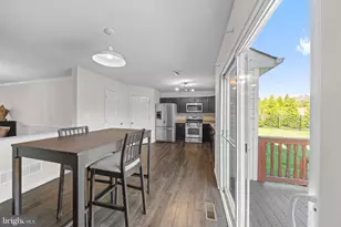 172 Oak Creek Dr, Royersford, PA 19468 - Photo 14