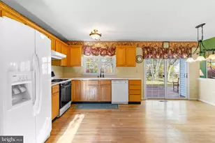 205 Green Bank Way, Harleysville, PA 19438 - Photo 16