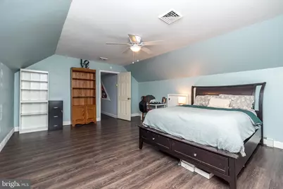 220 Pennbrook Avenue, Lansdale, PA 19446 - Photo 18