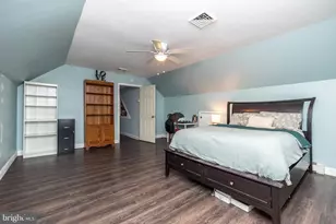 220 Pennbrook Ave, Lansdale, PA 19446 - Photo 18