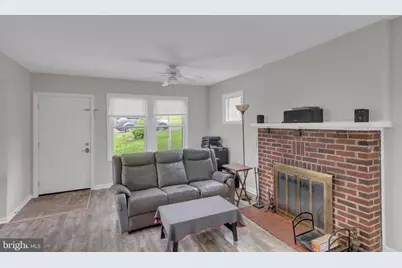 110 Woodlawn Avenue, Willow Grove, PA 19090 - Photo 4