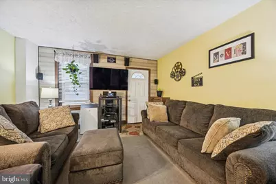 378 E Hector Street, Conshohocken, PA 19428 - Photo 6