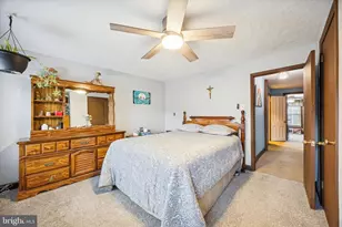 378 E Hector St, Conshohocken, PA 19428 - Photo 14