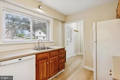 1642 Locust Street, Norristown, PA 19401 - Photo 10