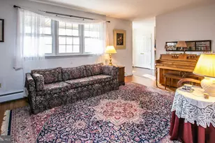 643 Barbara Dr, East Norriton, PA 19403 - Photo 6