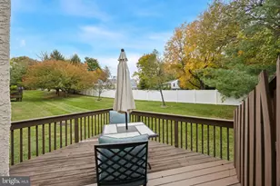 310 Rolling Hill Dr, Plymouth Meeting, PA 19462 - Photo 14