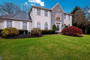 15 Lori Ln, Huntingdon Valley, PA 19006 - Photo 2