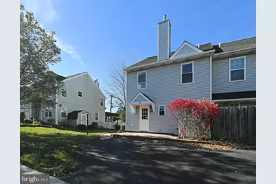 758 Brian Way, Lansdale, PA 19446 - Photo 2