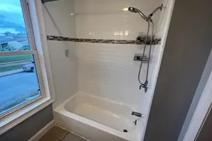 898 Queen St, Pottstown, PA 19464 - Photo 18