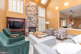 926 Manor Ave, Meadowbrook, PA 19046 - Photo 10