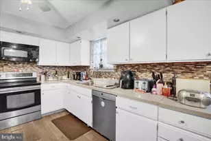 1060 Oakdale Dr, Pottstown, PA 19464 - Photo 10