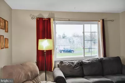 1060 Oakdale Drive, Pottstown, PA 19464 - Photo 4